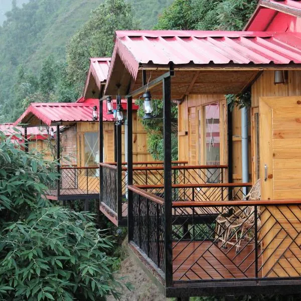 Royal Cliff Resorts, hotel di Nainital