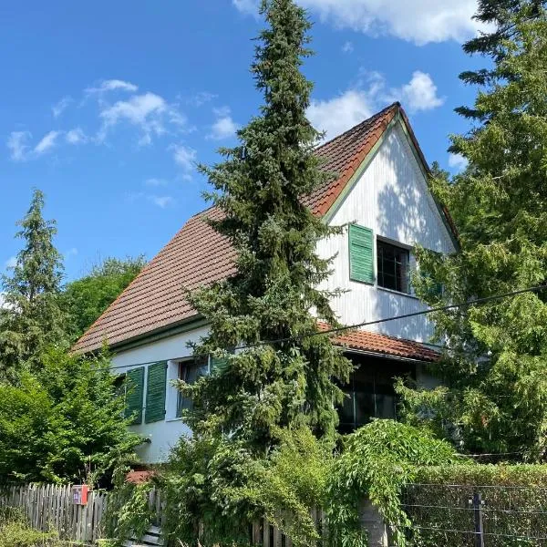 Gemütliches Haus im grünen in NFO, hotel in Niederfinow