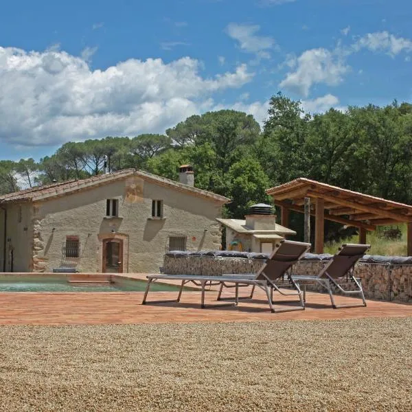 Casa Rural Masia Can50, hotel in Sant Celoni