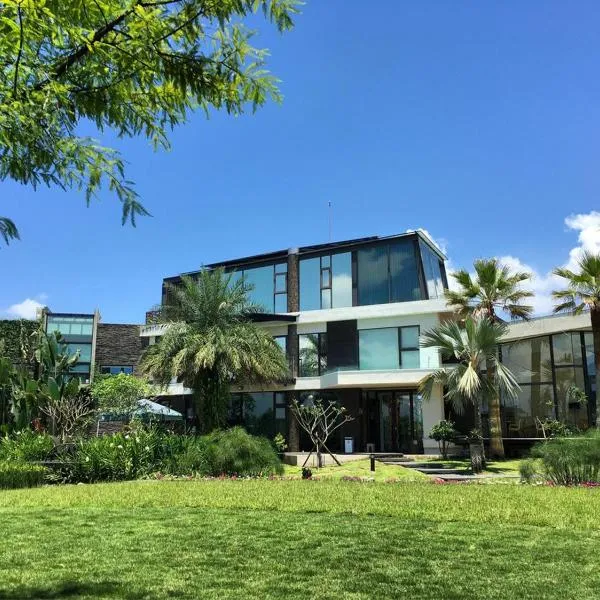 Aqua Star Villa Homestay, hotel v destinaci Dongshan
