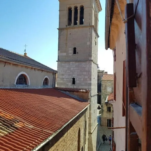 Nice Room - Centar, hotel in Cres