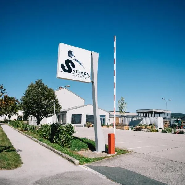 Weingut Straka, hotel v destinaci Rechnitz