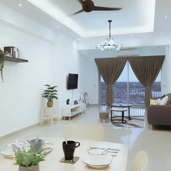 聚乐屋民宿Jyuraku homestay The venus sitiawan, hotel di Sitiawan