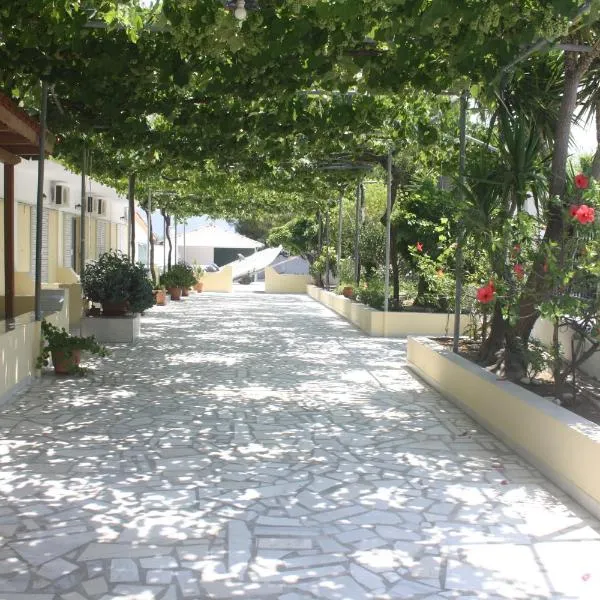 MARIA STUDIOS LAGANAS, hotel v destinaci Laganas