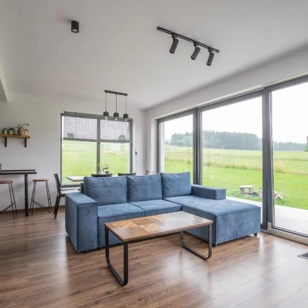 Domki pod Lasem 66, hotel di Trybsz