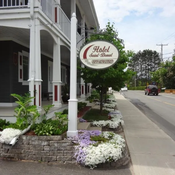 Hotel Saint-Donat, hótel í Saint-Donat-de-Montcalm