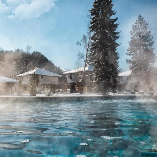 Ostrova Holiday Village โรงแรมในเบลีโอซุม