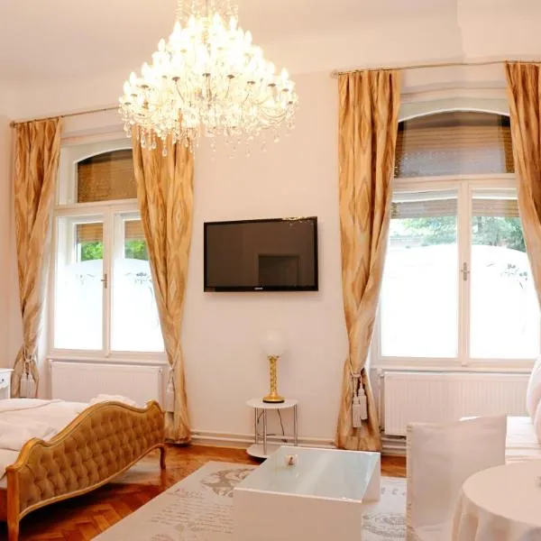 Apartments & Rooms Flowers, hotel in Zagreb