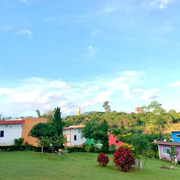 บ้านวนัชชา รีสอร์ท, hotel di Wang Nam Khieo