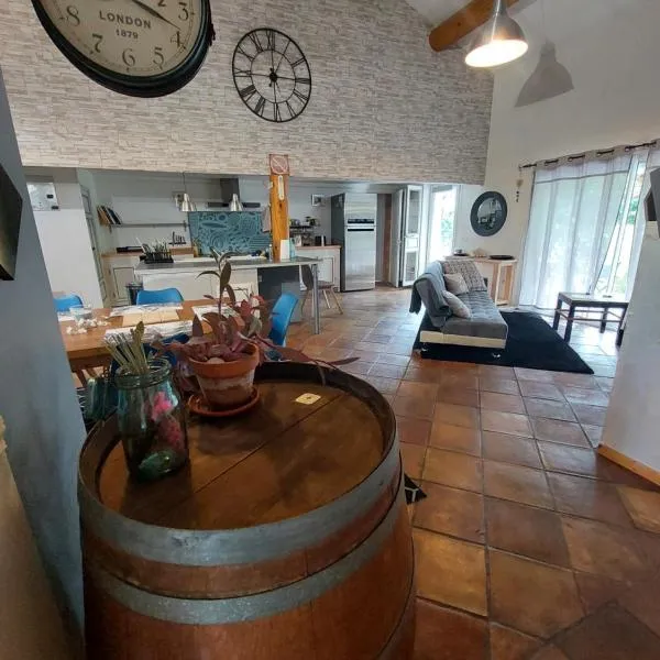 Villa Clea, hotel v destinaci Saint-Paul-lez-Durance
