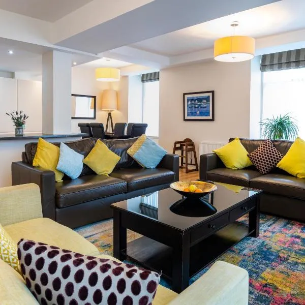 Inverness City Suites, hotel a Inverness