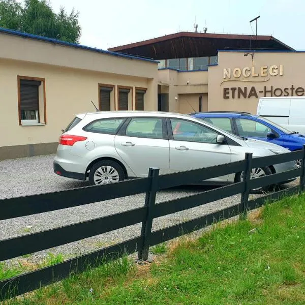 ETNA - Hostel -Noclegi Rzeszów 24 Pokoje, hotel v destinaci Řešov