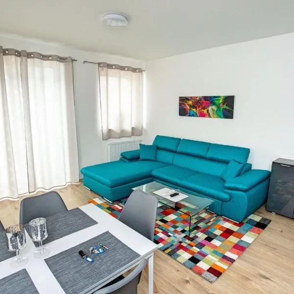 Blue apartment Klínovec by Mountain ways, hotel v Loučné pod Klínovcem