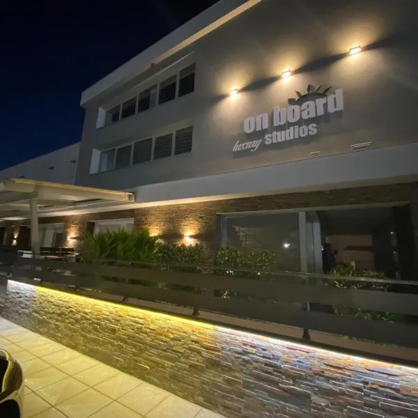 On Board Luxury Studios, hotel v destinaci Sarti