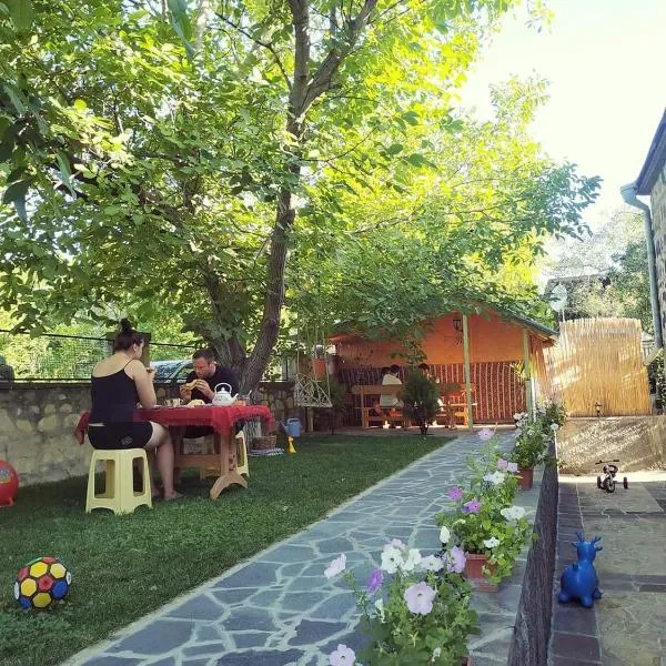 Guest house Nataly, hotel di Yeghegnadzor