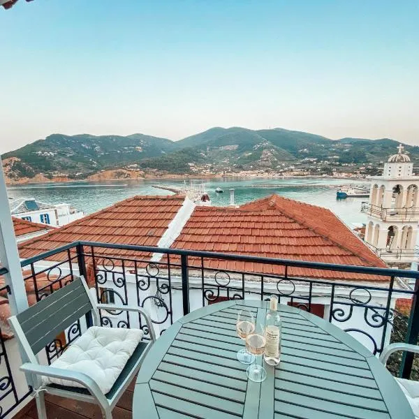 EvageliasVilla sea view with complimentary breakfast basket, Hotel in Skopelos