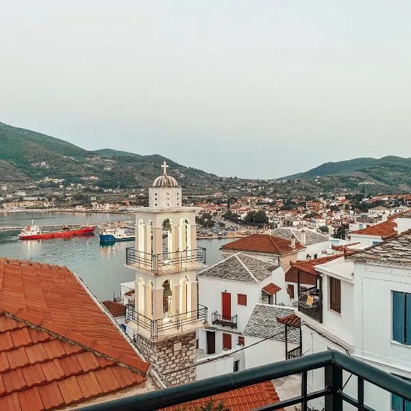 EvageliasVilla sea view, hotel in Skopelos Town