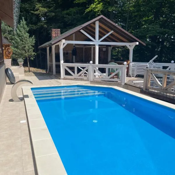 Chalet Mlyn, hotel en Migovo