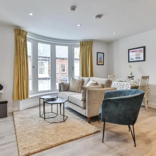 Finest Retreats - 13 Belle House - Apartment 2, hotel in Filey