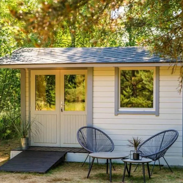 A Tiny House Near The Beach, hotel i Pērkone