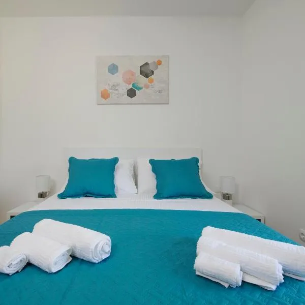 Apartments Antica Trogir, hotel in Trogir