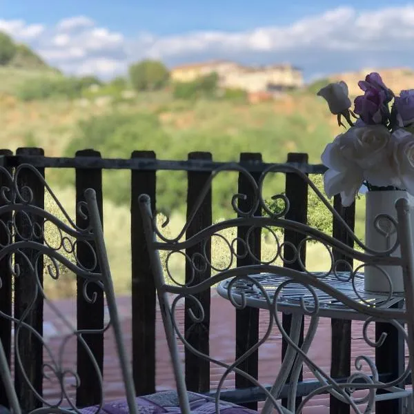 Locazione Turistica in bilocale sita in via Ponte di Ferro 2 b, hotel Gualdo Cattaneóban
