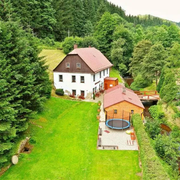 Penzion Čtyřlístek, hotel en Teplice nad Metují