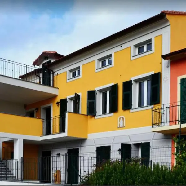 Casa di Claudia, hotel em Arnasco