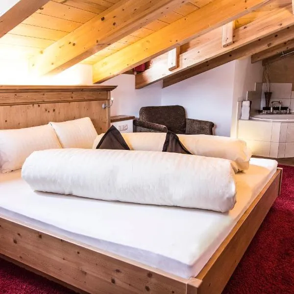 Hotel Garni Lawens, hotel in Serfaus
