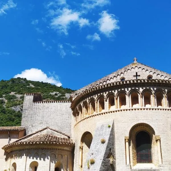 Au bord du verdus, hotel v destinaci Saint-Guilhem-le-Désert