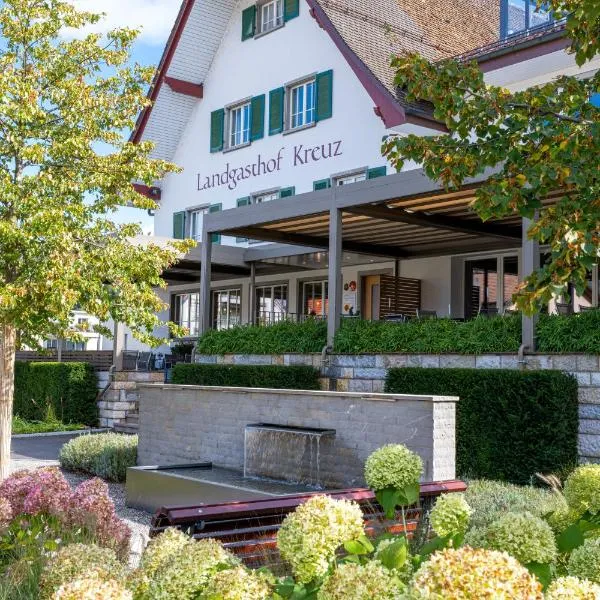 Landgasthof Kreuz - Businessaufenthalt mit Wohlfühlgarantie, hotel in Holderbank