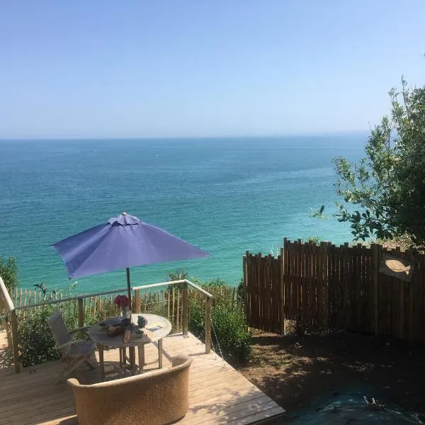 La cabine en bord de mer, hotel in Plérin