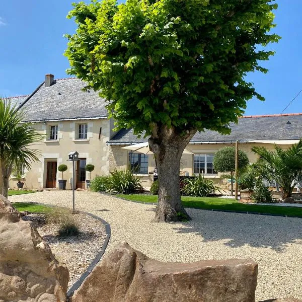 Domaine des Varennes, hotel em Louerre