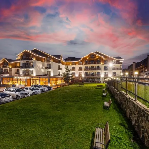 Crystal Hotel & SPA, hotell i Bakuriani