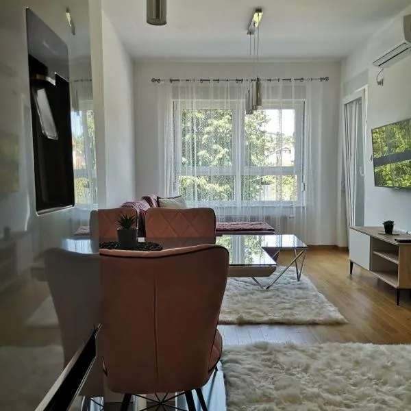 Apartman Alina Confort, hotel v destinaci Banja Luka