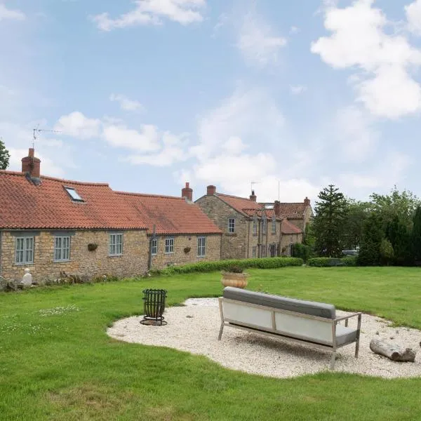 Sands Farm Cottages, hotel v destinaci Thornton Dale