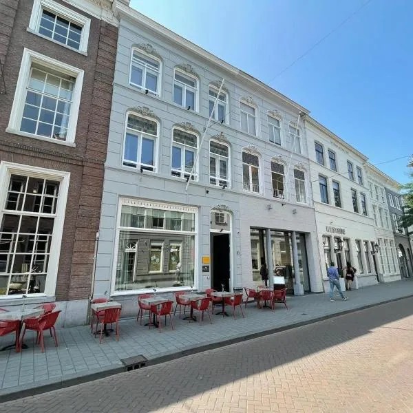 Bossche Suites No2 - Verwersstraat, ξενοδοχείο σε Den Bosch