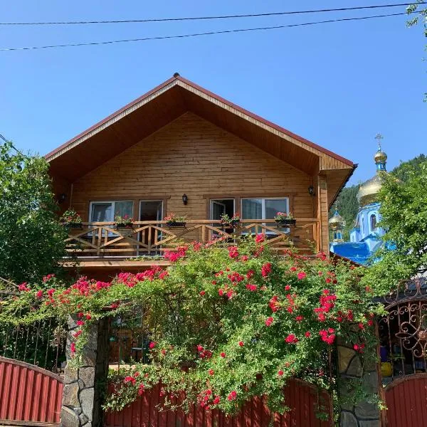 ZarinSki, hotel v destinaci Kvasy