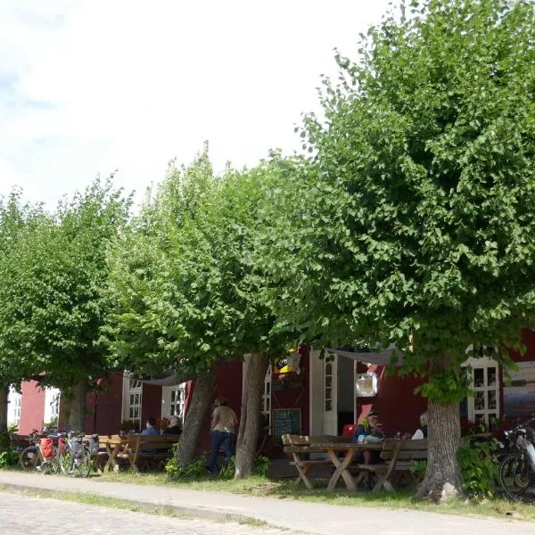 Ferienhof am Käbelicksee, hotel in Bornhof