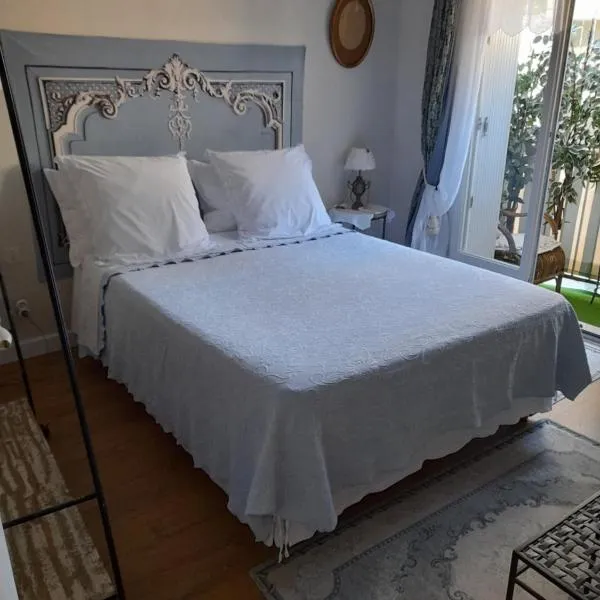 Chambre privée à 100 m des plages, hôtel à Toulon
