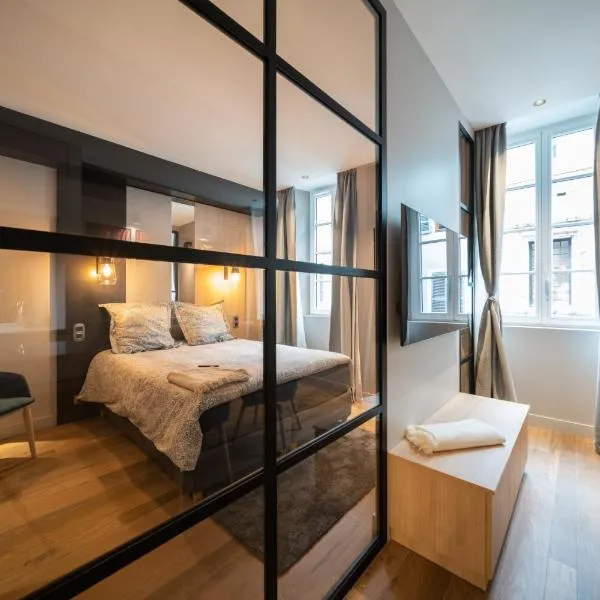 Le Luxury Design de la Vieille Ville, hotel v Annecy