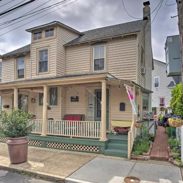 Historic Ocean Grove Home - Walk to Beach!, hotel v destinaci Ocean Grove
