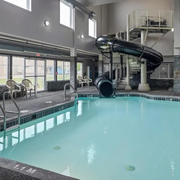 Home Inn & Suites Regina Airport, hotel v destinaci Regina