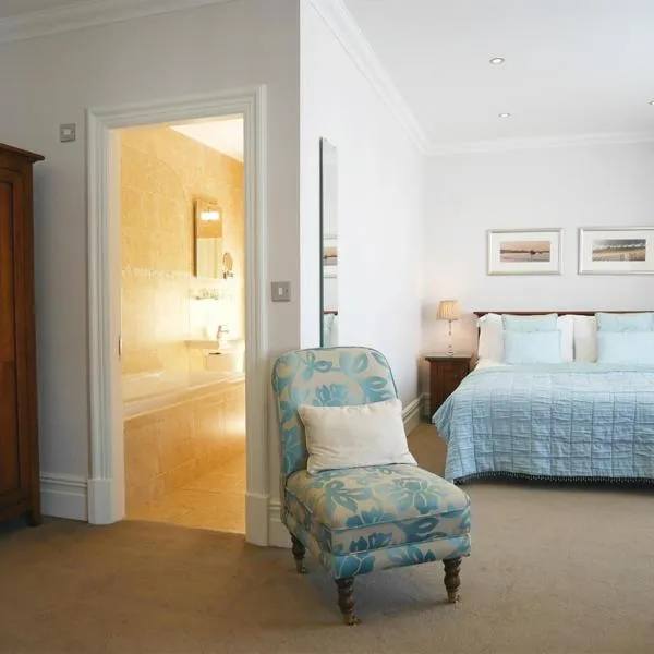 The Redstone Guesthouse, hotel v destinaci Blackpool