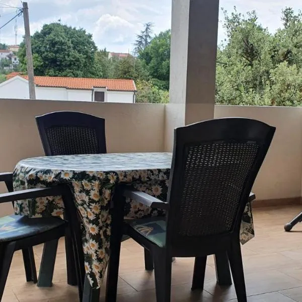 Apartmani Sonia, hotel a Njivice