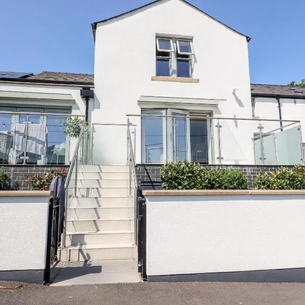 3 Clough Cottages, hotel in Clitheroe