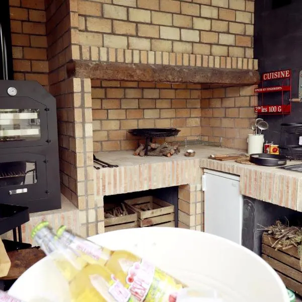 Casa Rural ideal para escapadas con Barbacoa y Spa, hotel en Tinajeros
