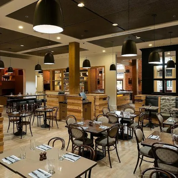 Hotel Indigo Savannah Historic District by IHG, отель в Саванне