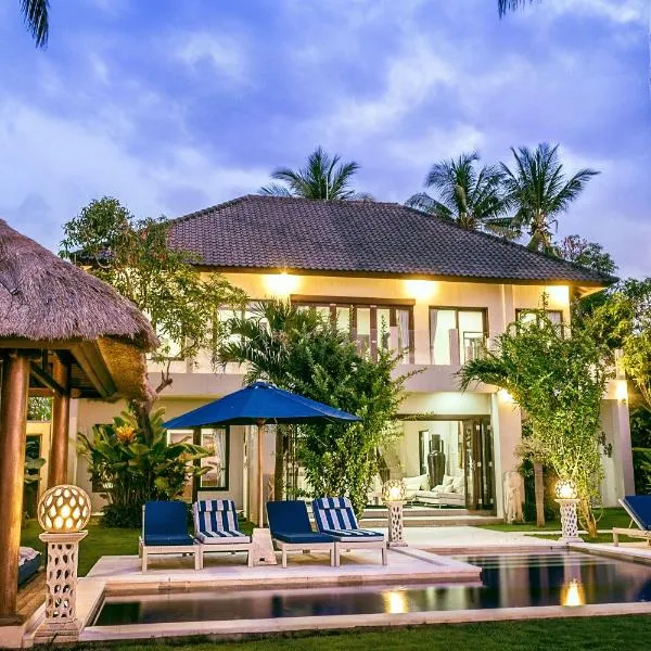 The Beach Front Villas - North Bali, hotel v destinaci Kubutambahan