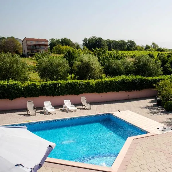 Villa Miriam Family Apartment, hotel u gradu Međugorje